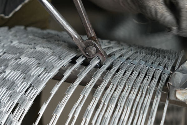 Precision Manual Assembly of Razor Wire
